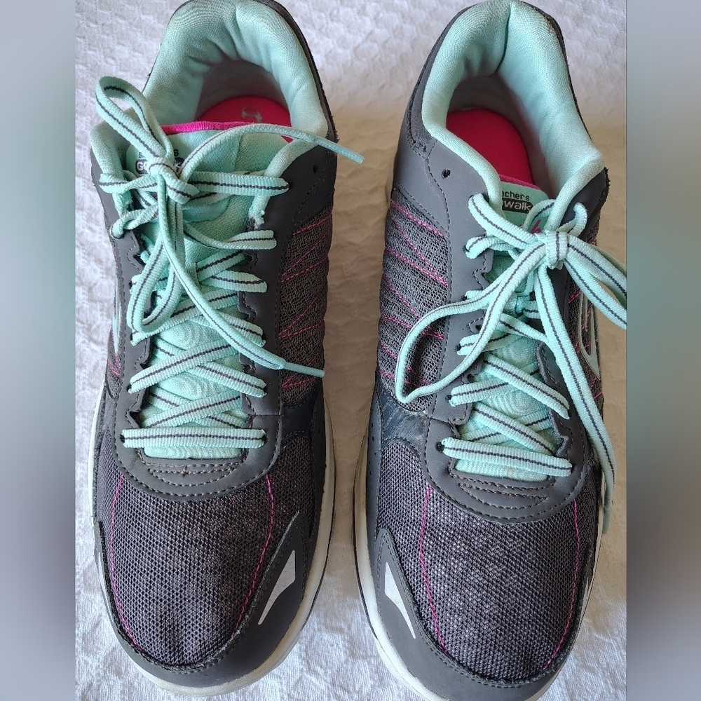 Skechers Go Wallk 2 Flash Women's Gray and Pink Athletic Shoes Size 11 - Picture 3 of 10
